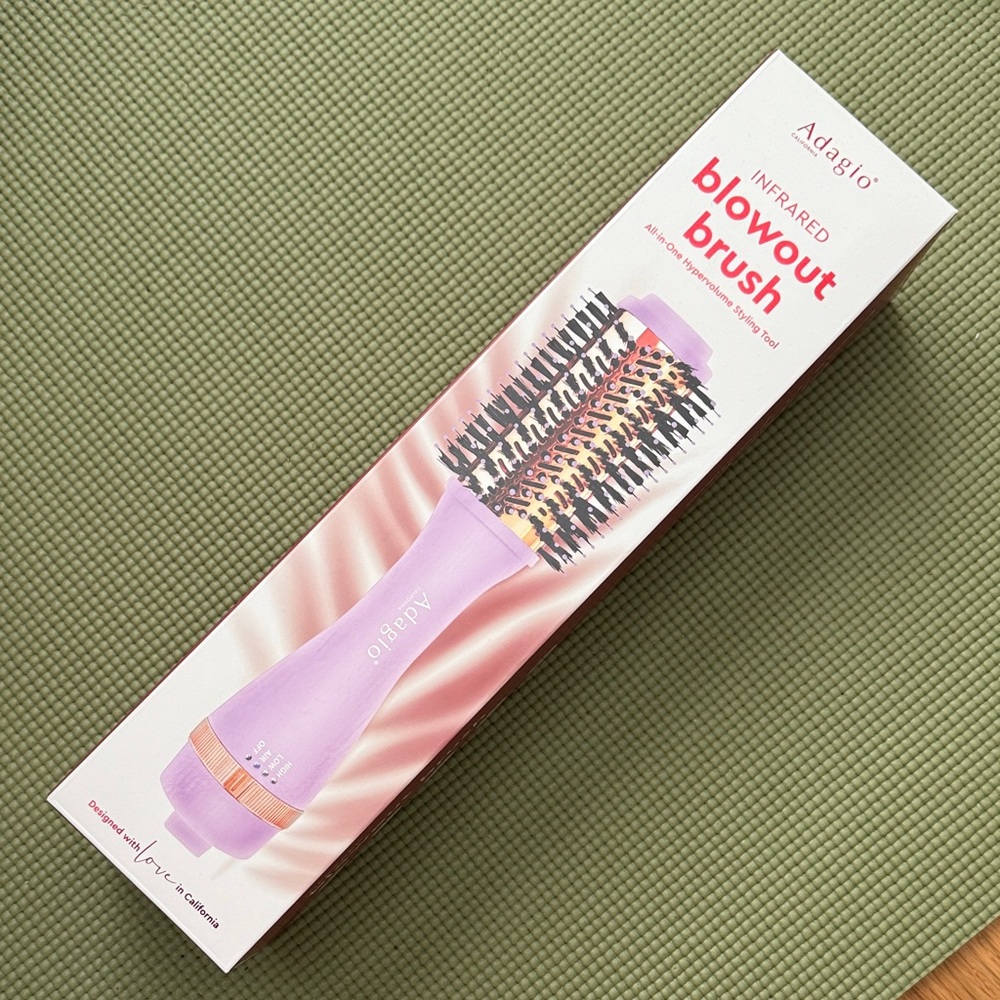 Pink Infrared Blowout Brush